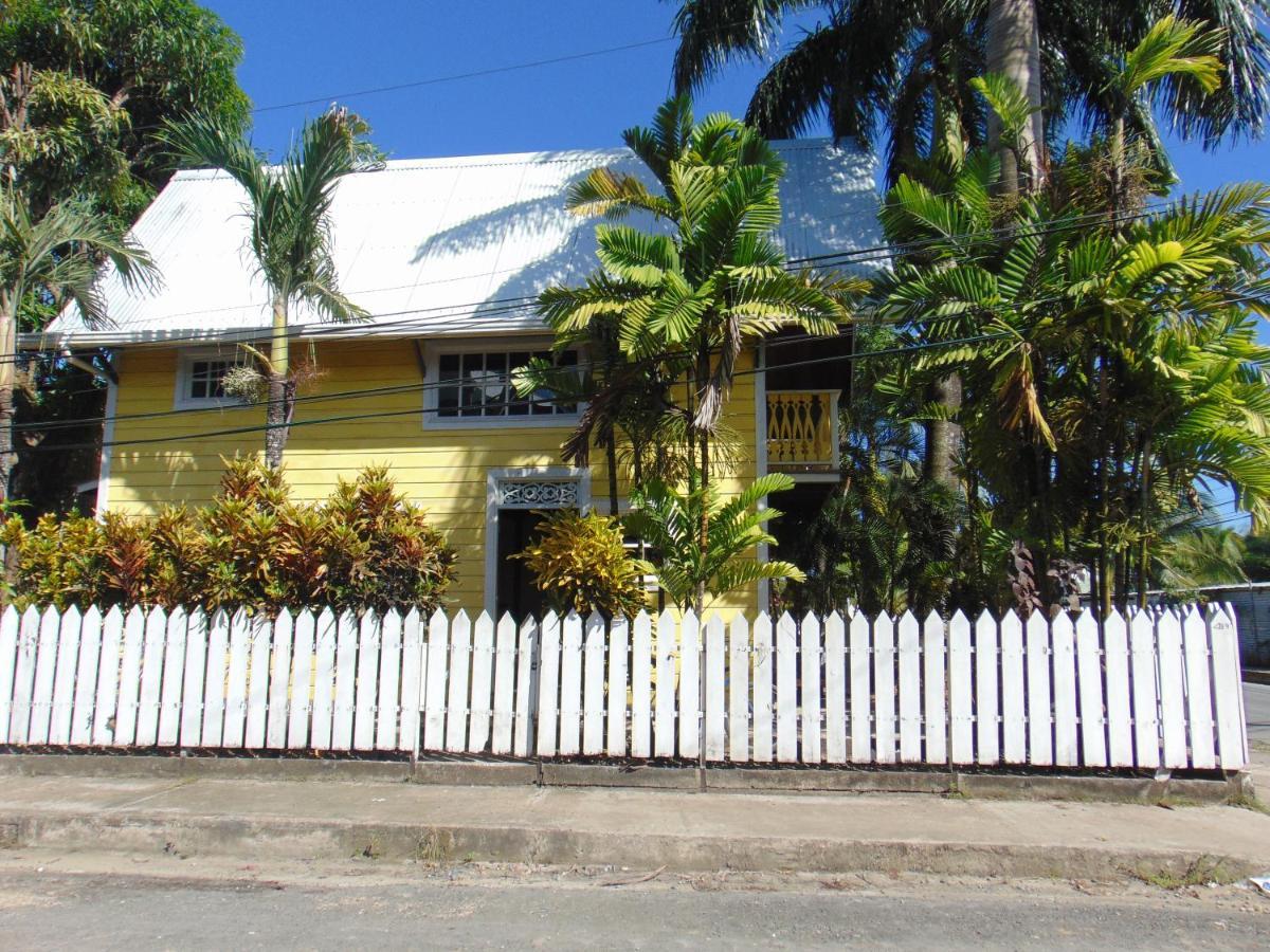 Yellow Houses Bocas Duplex ボカス・タウン エクステリア 写真